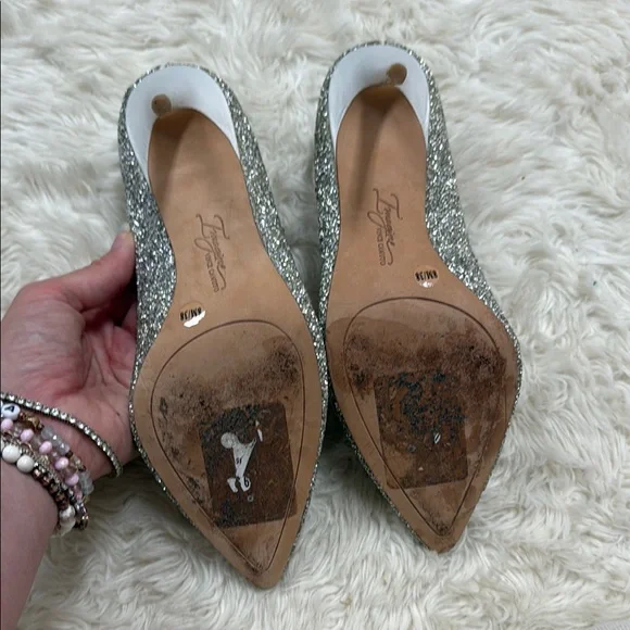 Vince Camuto Imagine Elegant Silver Glitter Women's Heels pumps size 8 - Picture 3 of 6